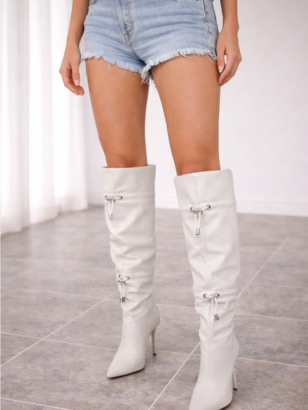 Azalea Wang Seanna Ivory Knee High Stiletto Boots Pointed Toe NWT